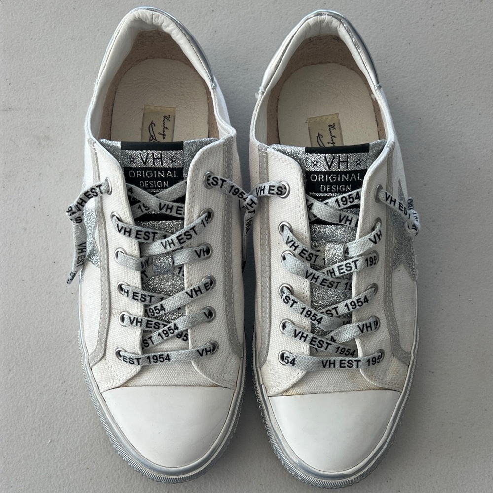 Vintage Havana Original Design White and Gray Sneakers with Branded Laces